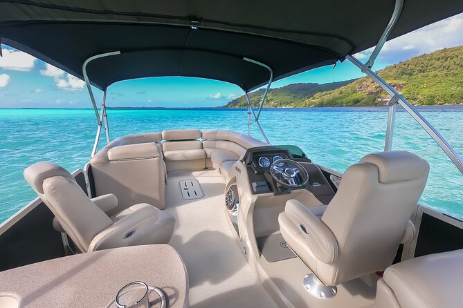 Toa Boat Bora Bora Private Lagoon tour On Majestic Pontoon Boat - The optional towable buoy