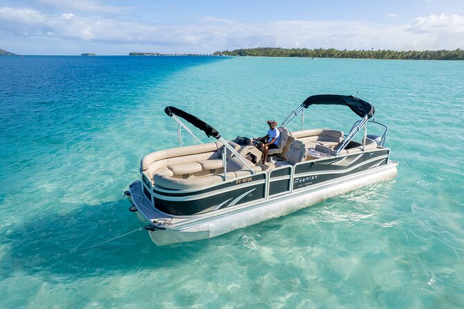Toa Boat Bora Bora Private Lagoon tour with Lunch On Majestic Pontoon Boat - Key things to know before booking