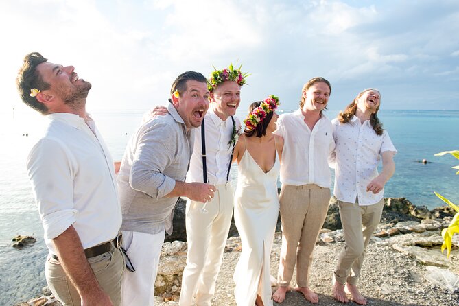 Unique photo shoot in the heart DE Moorea: Beach & mountain combo - What the photographer’s direction means for your photos