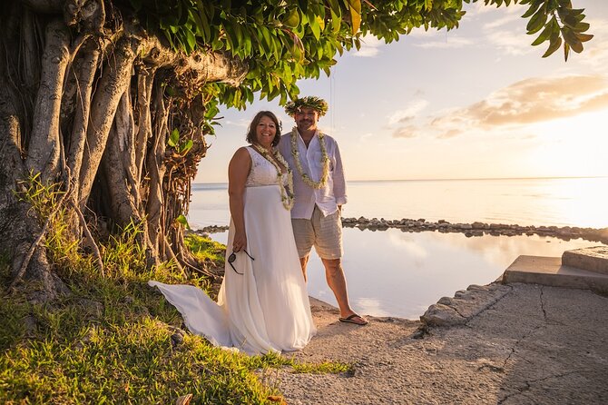 Unique photo shoot in the heart DE Moorea: Beach & mountain combo - Is $473.71 a fair price for a private group?