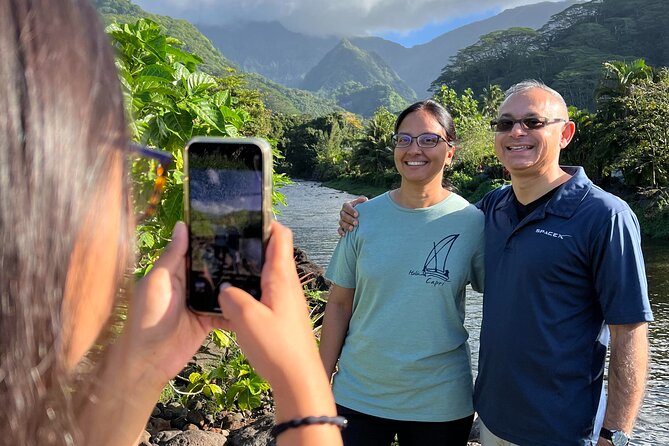 Unique Tahiti Tour - personalised, small group east coast tour - Starting in Papeete at the Polynesian Presidency