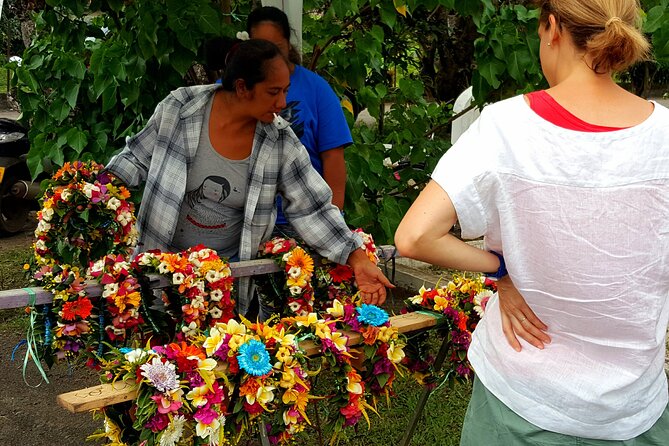 Unique Tahiti tour to Teahupoo, small group, full day combo tour - Key points to know before booking